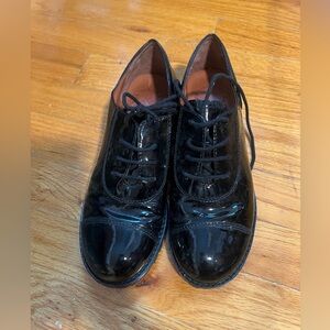 Like new Marc Jacobs Maryjane black patent leather shoes size 36